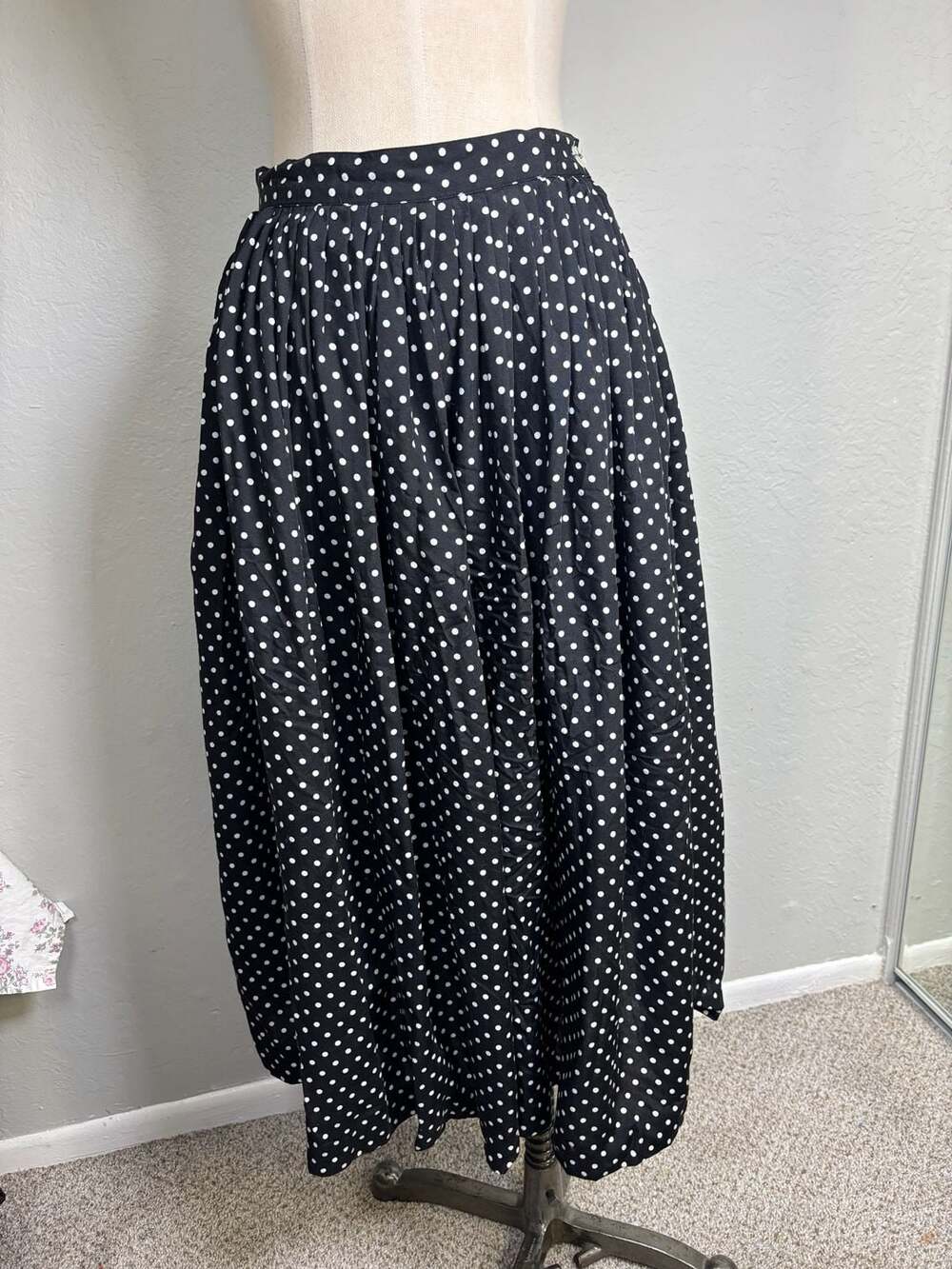 Jones New York Polka Dot Midi Skirt Black White